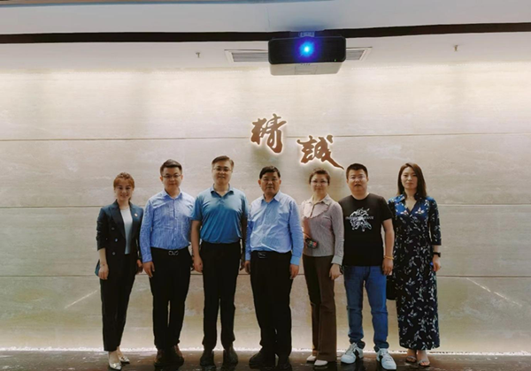 张培合会长一行赴西安香蕉视频网站在线观看文化香蕉视频黄色免费在线观看集团有限公司进行文化交流